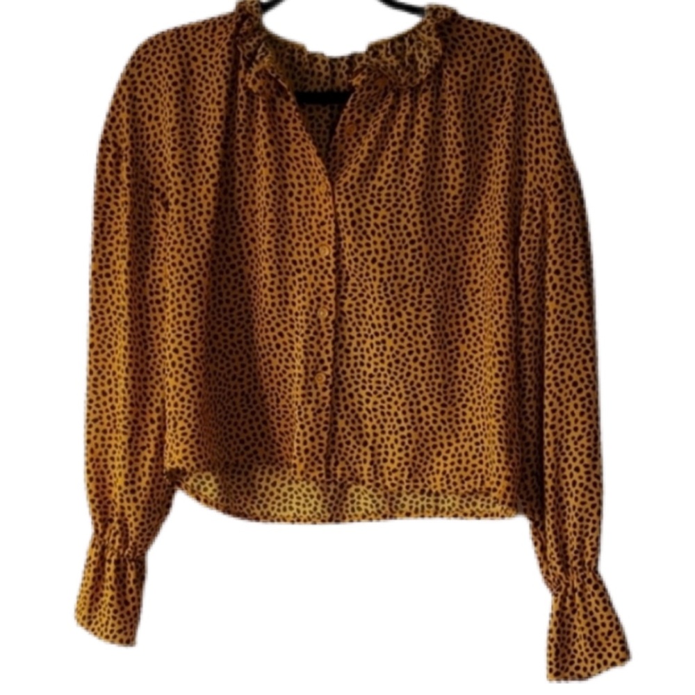 Glamorous Giraffe Print Button Down crop top